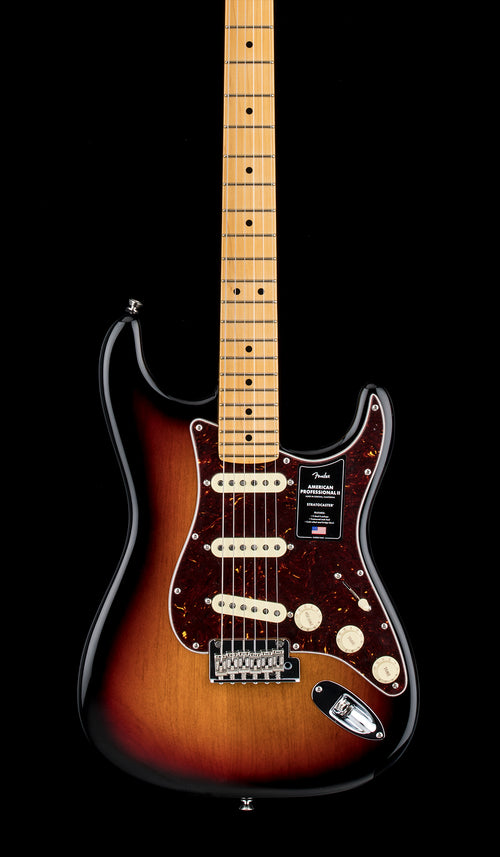 Fender American Professional II Stratocaster - 3-Color Sunburst #96832