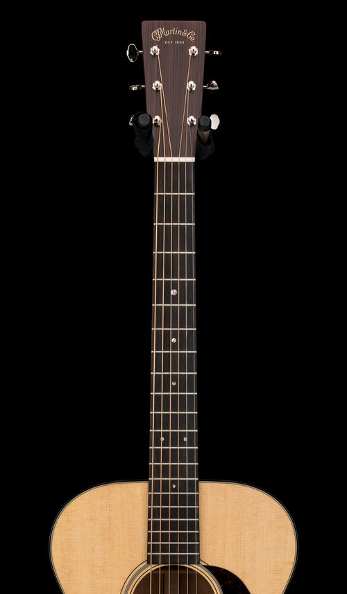 Martin 00-18 - Natural #22910 (NAMM 2026)