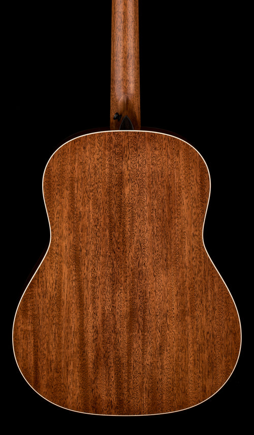 Taylor Gold Label 517e - Sunburst  #95022 (NAMM 2026)