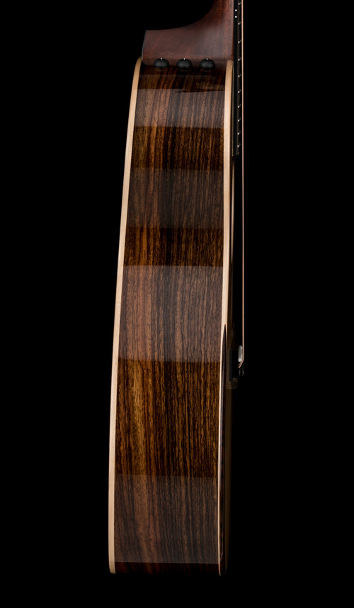 Taylor 814ce (2022) #32100 (Factory Used)