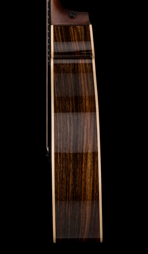 Taylor 814ce (2022) #32100 (Factory Used)