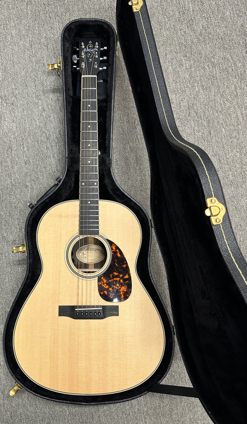 Used Larrivée Recording Series L-03R (2023) - Natural #41075 with Original Hard Case