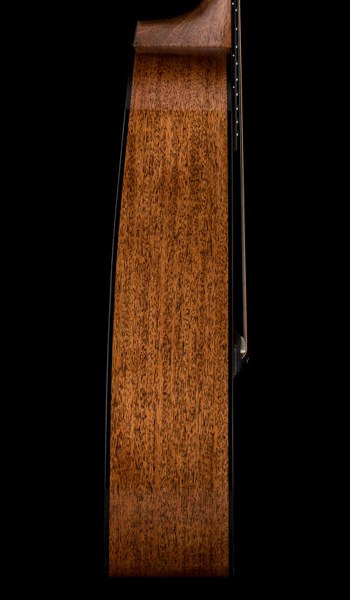 Martin D-18 - Natural #15888 (2025)