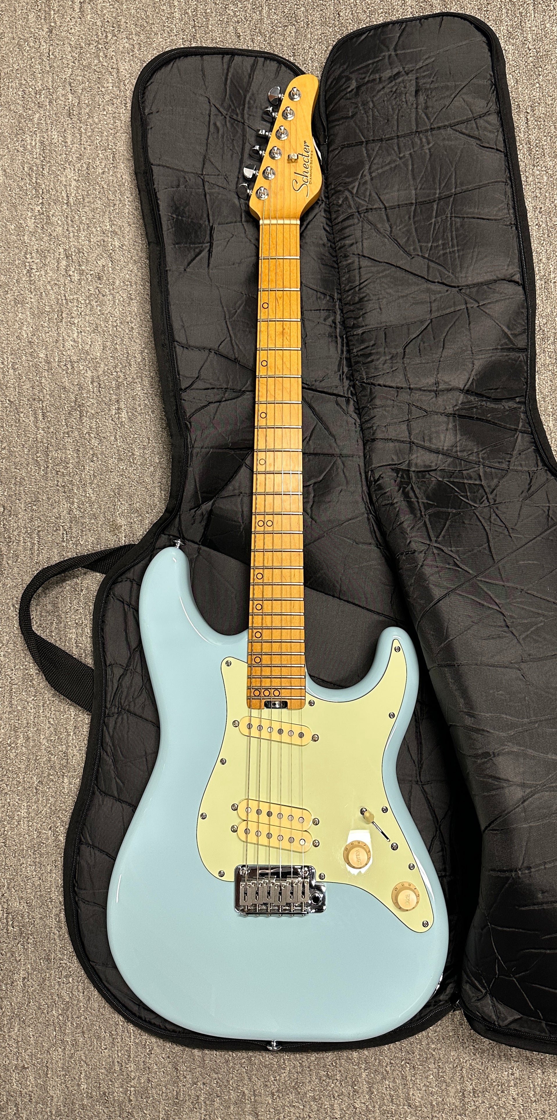 Used Schecter MV-6 (2022) - Super Sonic Blue #20332 with Gig Bag