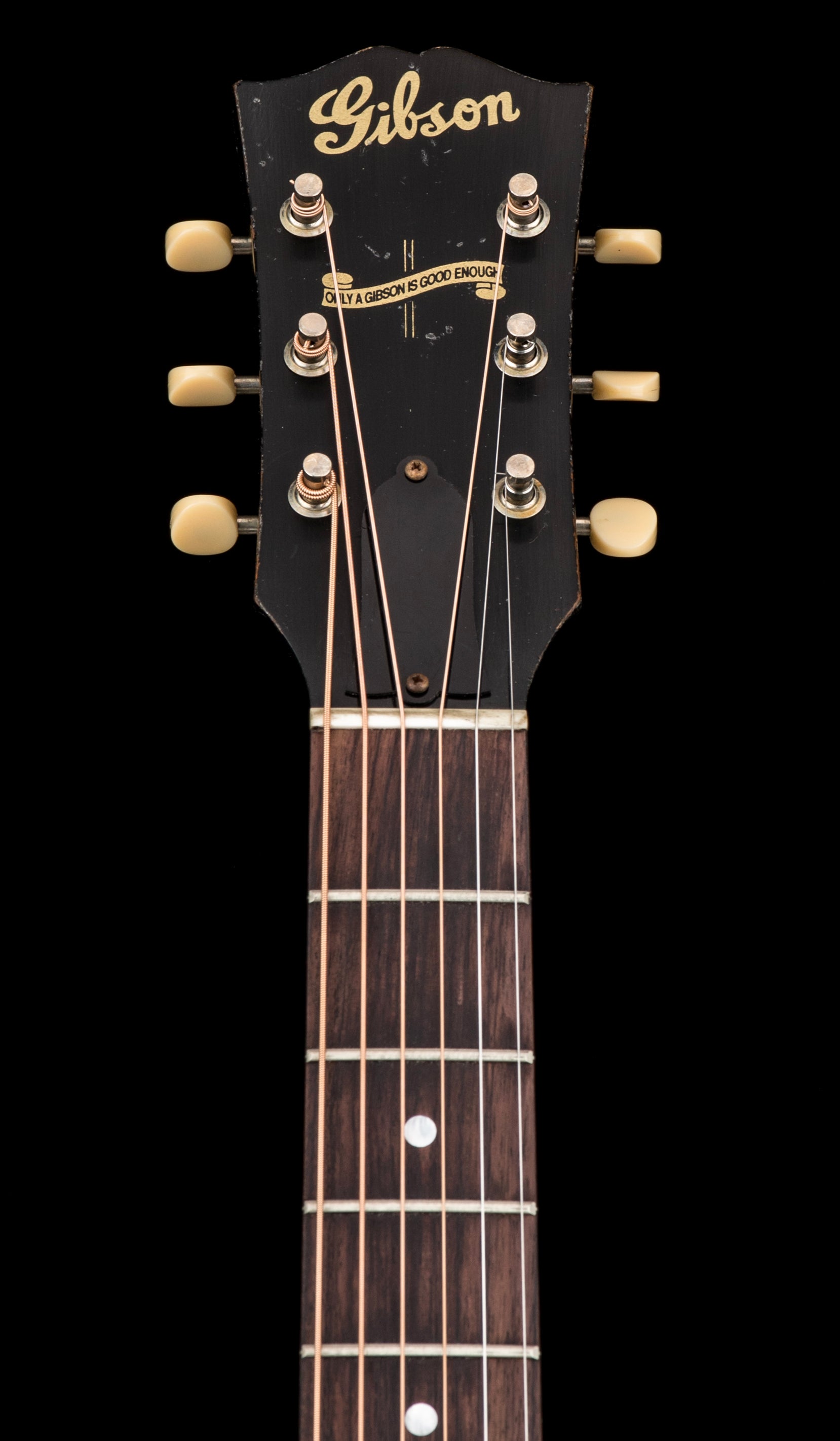 Gibson Custom Shop 1942 Banner Murphy Lab J-45 Light Aged – Empire