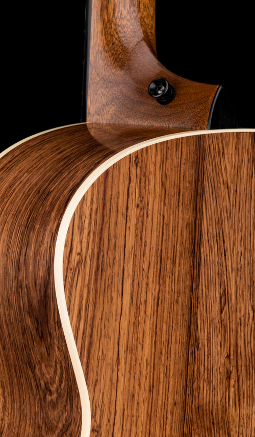 Taylor Benchmark Custom Gold Label Super Auditorium Lutz Spruce and Honduran Rosewood #96100