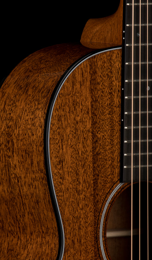 Used Martin Custom Shop 00-18 12-Fret Mahogany (2024) #12700 with Original Hard Case