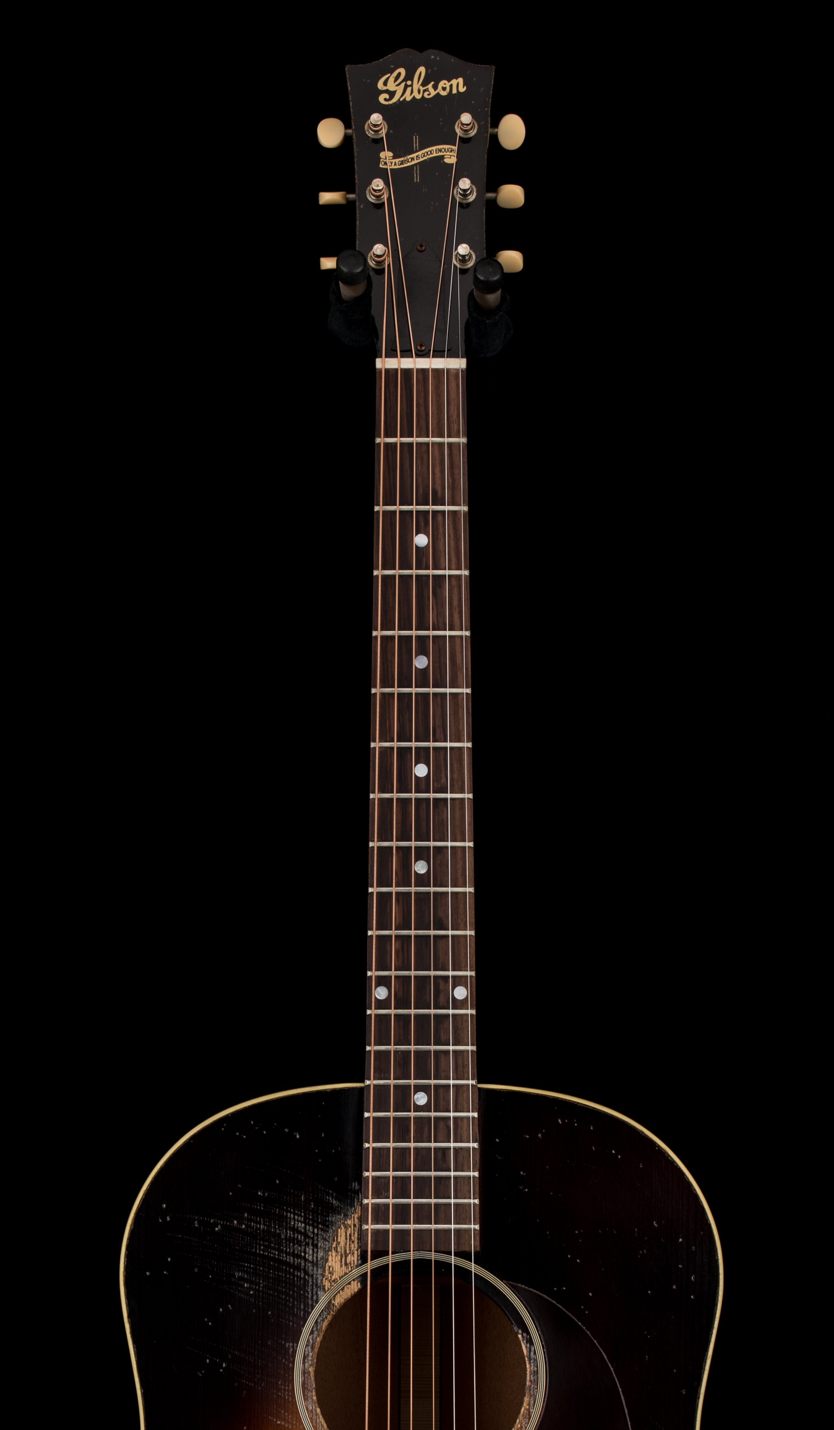 Gibson Custom Shop 1942 Banner Murphy Lab J-45 Heavy Aged – Empire