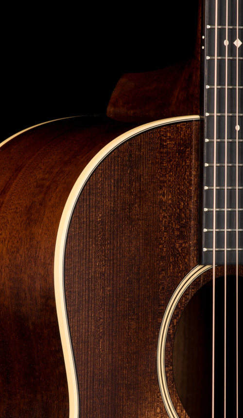 Taylor Benchmark Custom Gold Label Grand Pacific Sitka Spruce and Figured Mahogany (PRE-ORDER)