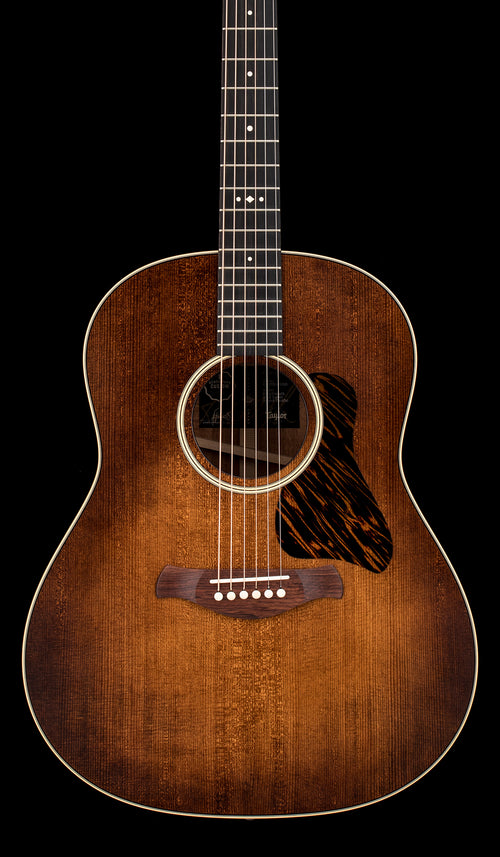 Taylor Benchmark Custom Gold Label Grand Pacific Sitka Spruce and Figured Mahogany (PRE-ORDER)