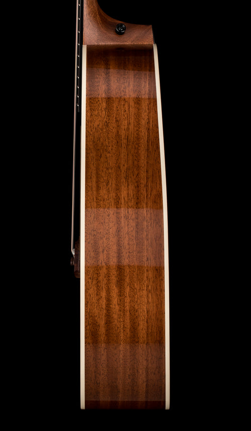 Taylor Gold Label 517e - Sunburst  #35056 (Demonstration Model)