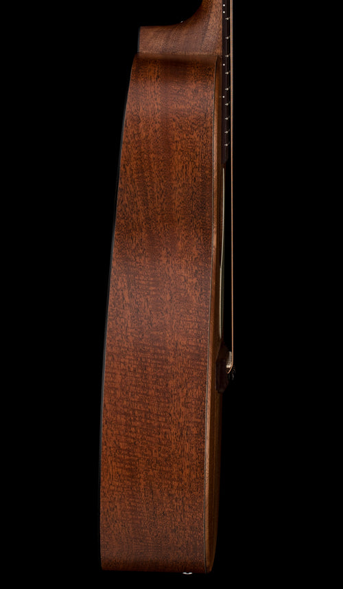 Used Martin Sweetwater Exclusive Sean Daniel 00-X2E (2025) - Natural #19579 with Original Gig Bag