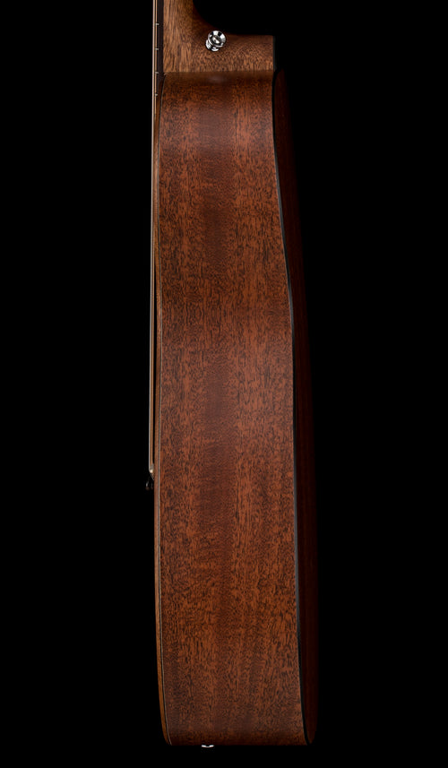 Used Martin Sweetwater Exclusive Sean Daniel 00-X2E (2025) - Natural #19579 with Original Gig Bag