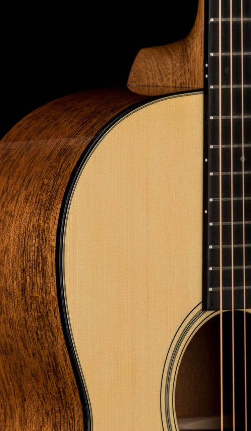 Used Martin Custom Shop 0000-18 12-Fret (2024) #96188 with Original Hard Case