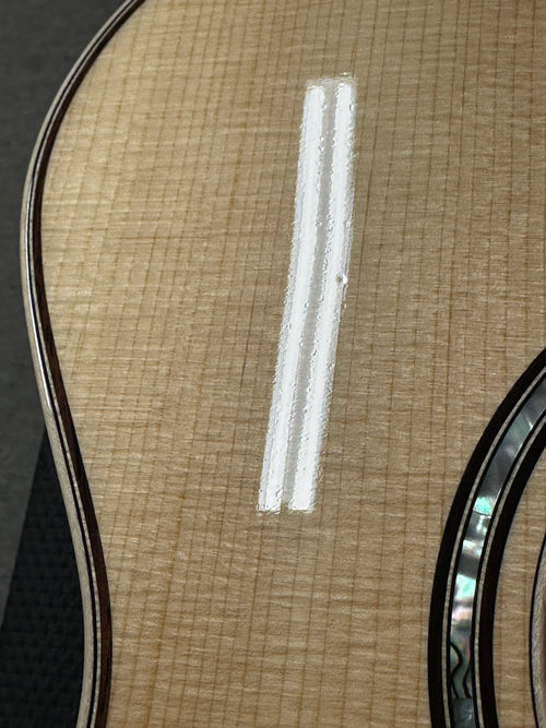 Used Taylor 812ce (2023) - Natural #33124 with Original Hard Case