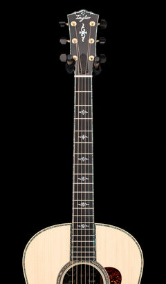 Taylor Benchmark Custom Gold Label Grand Pacific Adirondack Spruce and Honduran Rosewood #06100