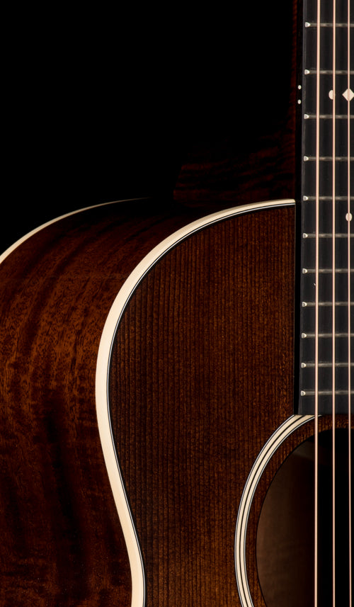 Taylor Benchmark Custom Gold Label 514 Sitka Spruce and Mahogany #56101