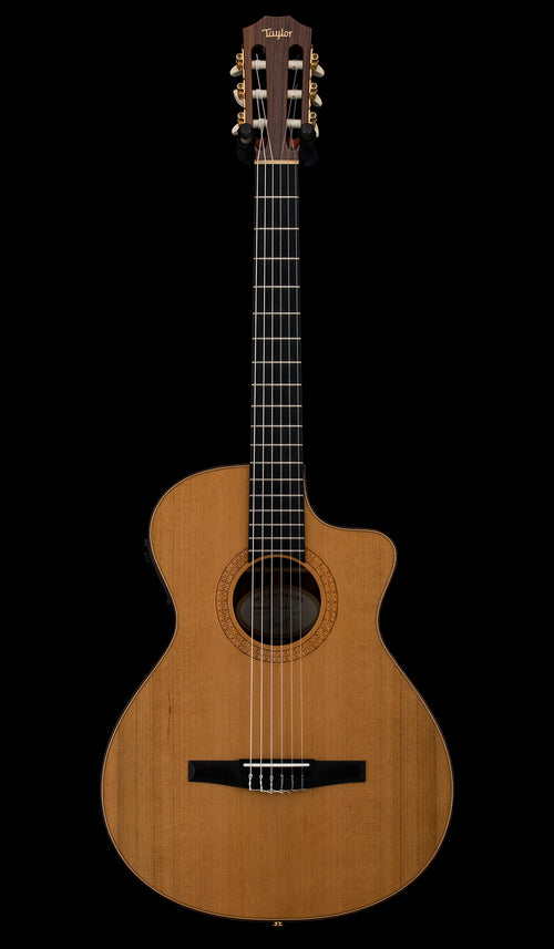Used Taylor NS72ce (2008) #28718 with Original Hard Case