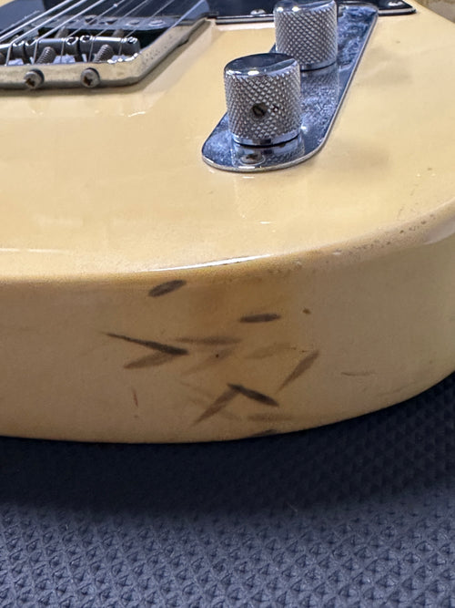 Vintage Fender 1975 Telecaster - Blonde #642640 with Original Hard Case