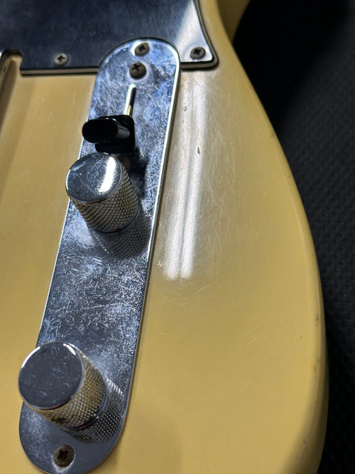 Vintage Fender 1975 Telecaster - Blonde #642640 with Original Hard Case