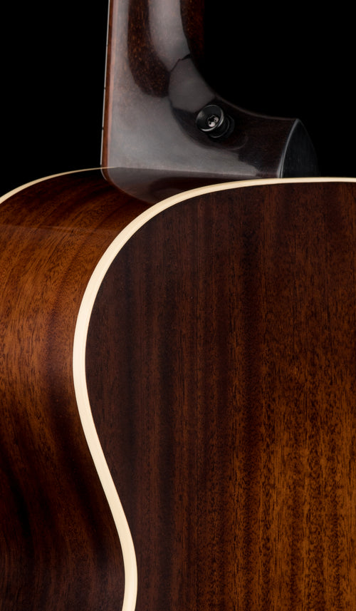 Taylor Benchmark Custom Gold Label Grand Concert Mahogany #66101