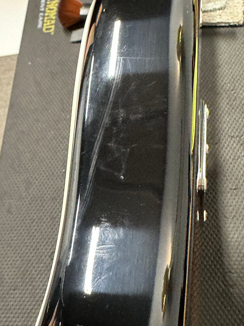 Used Eric Johnson Stratocaster (2024) - 2-Color Sunburst #23746 with Original Hard Case