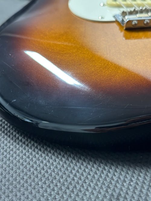 Used Eric Johnson Stratocaster (2024) - 2-Color Sunburst #23746 with Original Hard Case