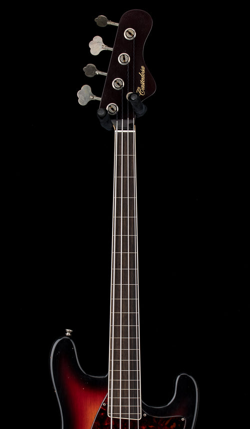 Castedosa Conchers Short-Scale Bass Fretless - Aged Three Tone Sunburst #254