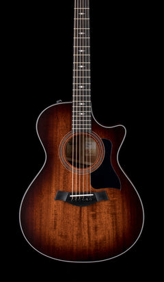 Taylor 322ce V-Class #82070