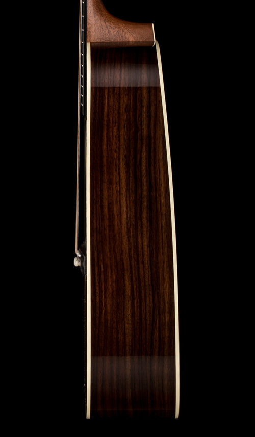 Martin D-28 - Natural #06413 (2025)