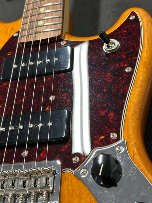 Used Fender Player Mustang 90 (2022) - Aged Natural #52686 with Gig Bag