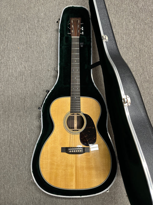 Used Martin 000-28 (2025) - Natural #74052 with Original Hard Case