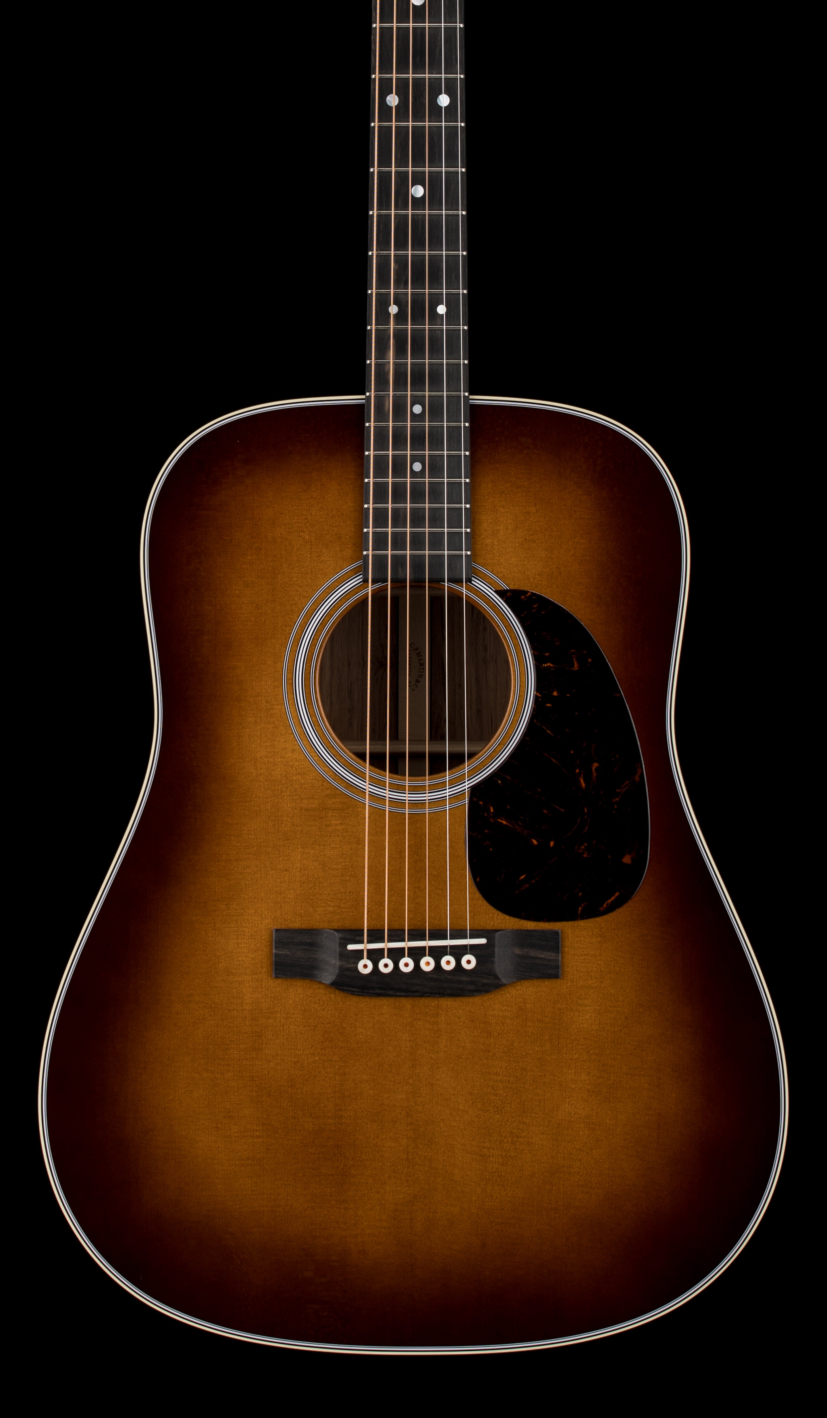 Martin Custom Shop D-28 Honduran Rosewood Ambertone (Empire