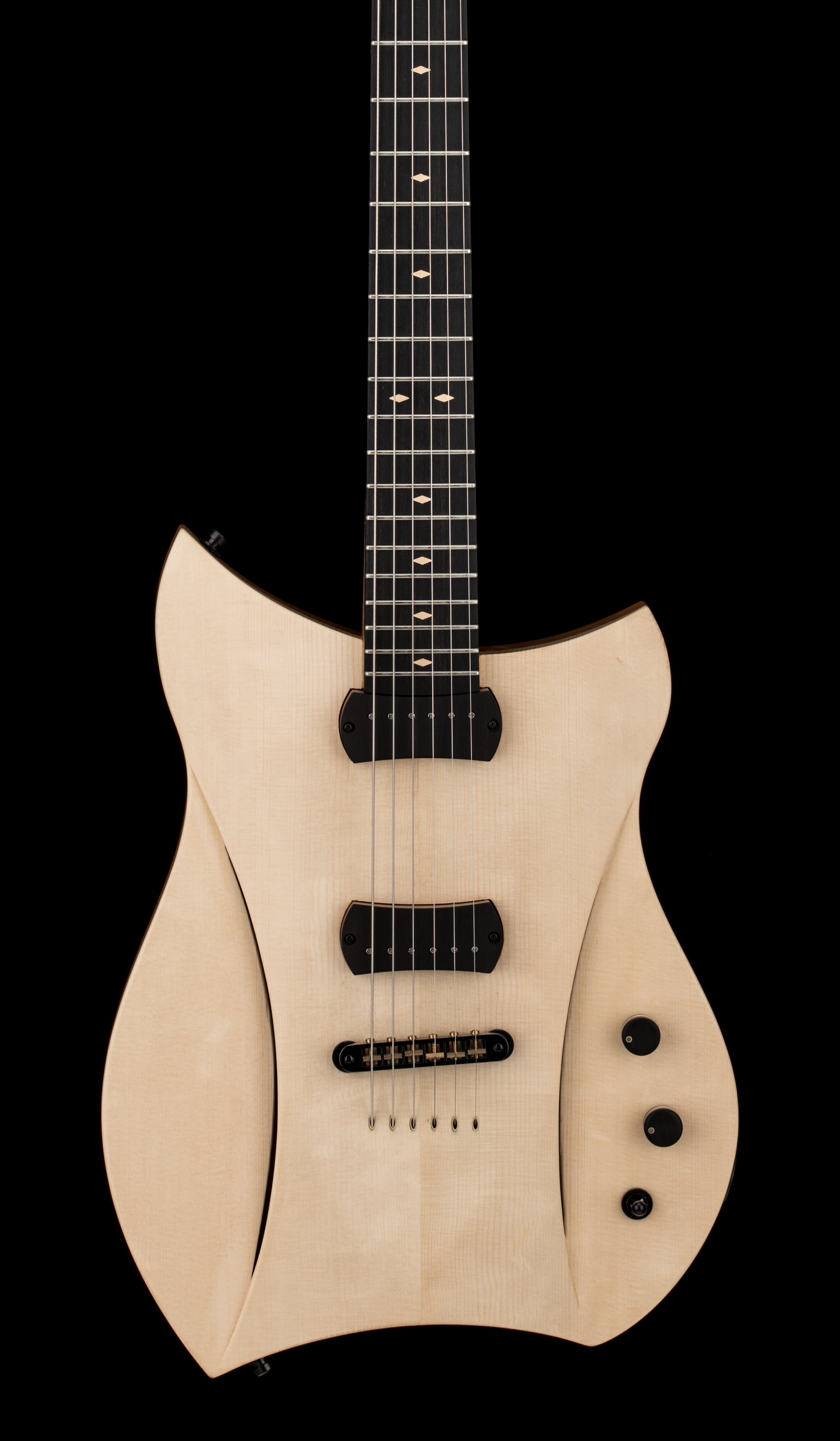 Bacci Tosca Abete Spruce - Natural #05 (NAMM 2026) – Empire Music