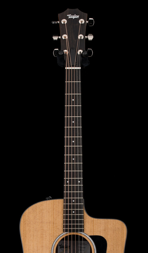 Taylor 210ce Plus #35423 (Demonstration Model)