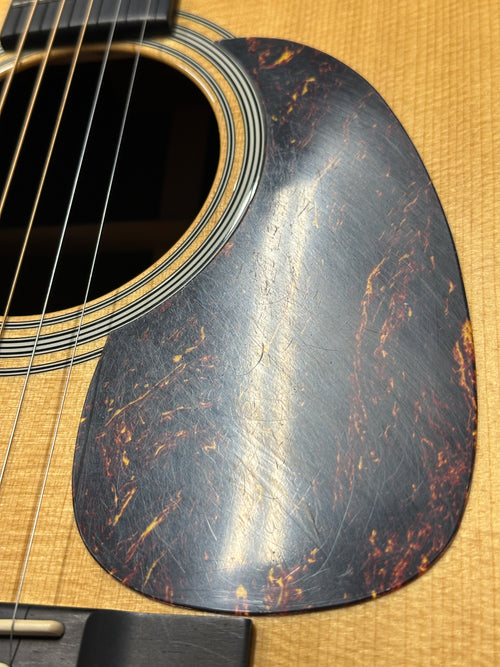 Used Martin HD-28 (1999) - Natural #55266 with Original Hard Case