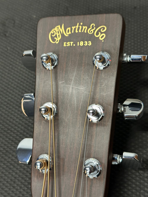 Used Martin HD-28 (1999) - Natural #55266 with Original Hard Case