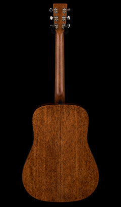 Martin D-18 - 1933 Ambertone #87401 (2025)