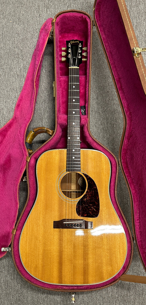 Used Gibson J-30 (1990) - Natural #60007 with Original Hard Case