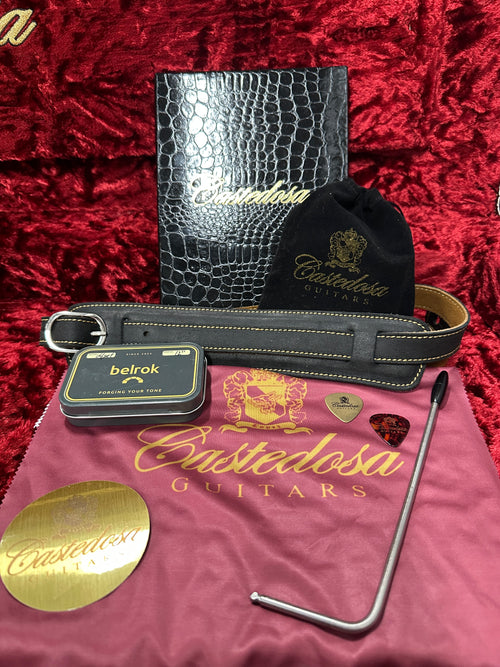 Castedosa Guitars Maravilla L-84 - Aged Burnt Marshmallow #485