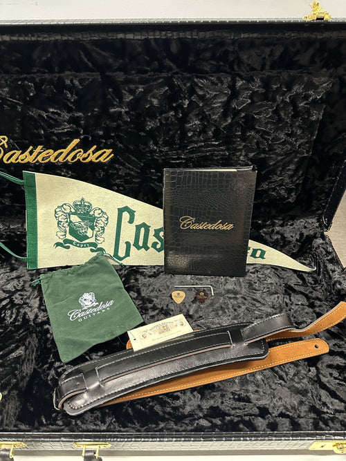 Castedosa Guitars Halcón Standard - Aged 2-Tone Sunburst #411