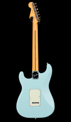 Fender Limited Edition American Professional Classic Stratocaster w/ Fender Silent System - Daphne Blue #34425