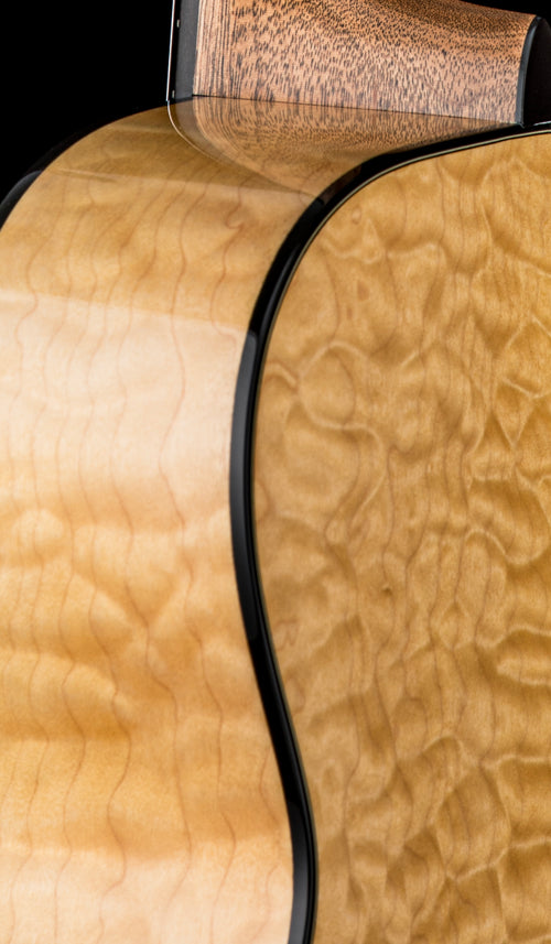 Martin Custom Shop 00-28 Style Master Grade Deep Quilt Maple #29851 (Empire Music Spec)
