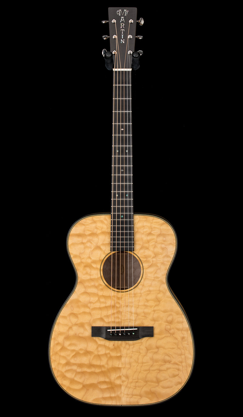Martin Custom Shop 00-28 Style Master Grade Deep Quilt Maple #29851 (Empire Music Spec)