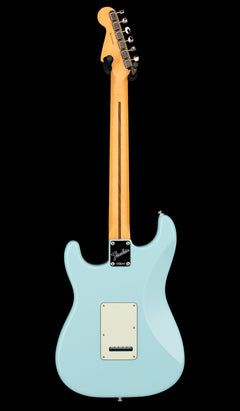 Fender Limited Edition American Professional Classic Stratocaster w/ Fender Silent System - Daphne Blue #84003