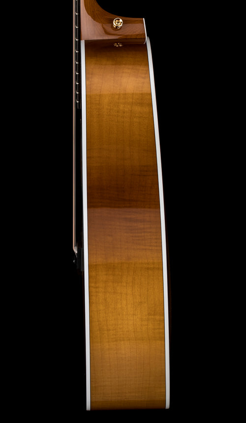 Taylor 217e Plus Special Edition - Honeyburst #65341 (NAMM 2026)