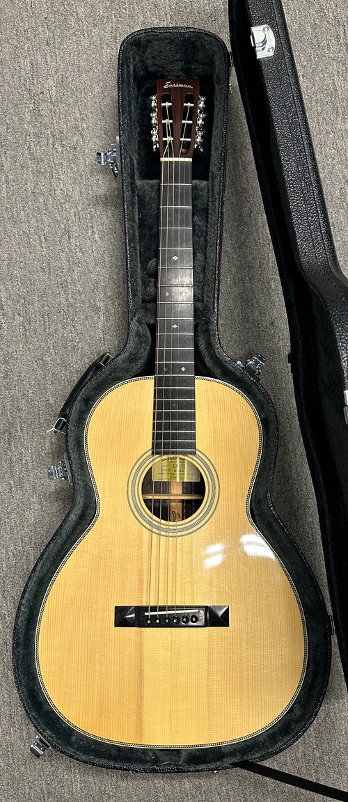 Used Eastman E20 OO (2015) - Natural #45147 with Original Hard Case
