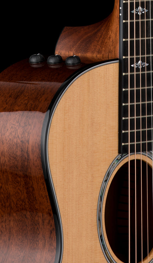 Taylor Empire Select 414ce Tropical Mahogany/Western Red Cedar, Black Binding #93083