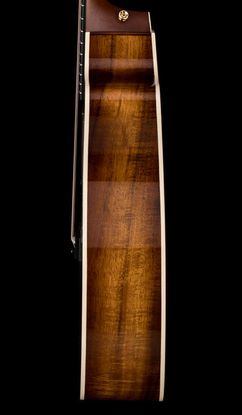 Taylor 214ce-K DLX Special Edition - Honeyburst #35551 (NAMM 2026)