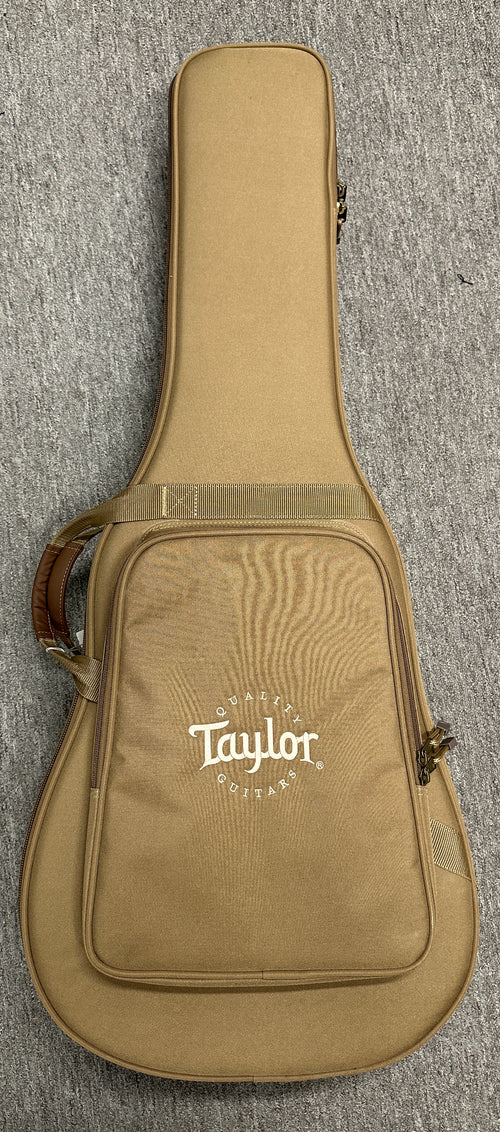 Used Taylor 214ce (2022) #62276 with Original Gig Bag